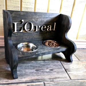 LOreal Chow Chair Elevated Feeder